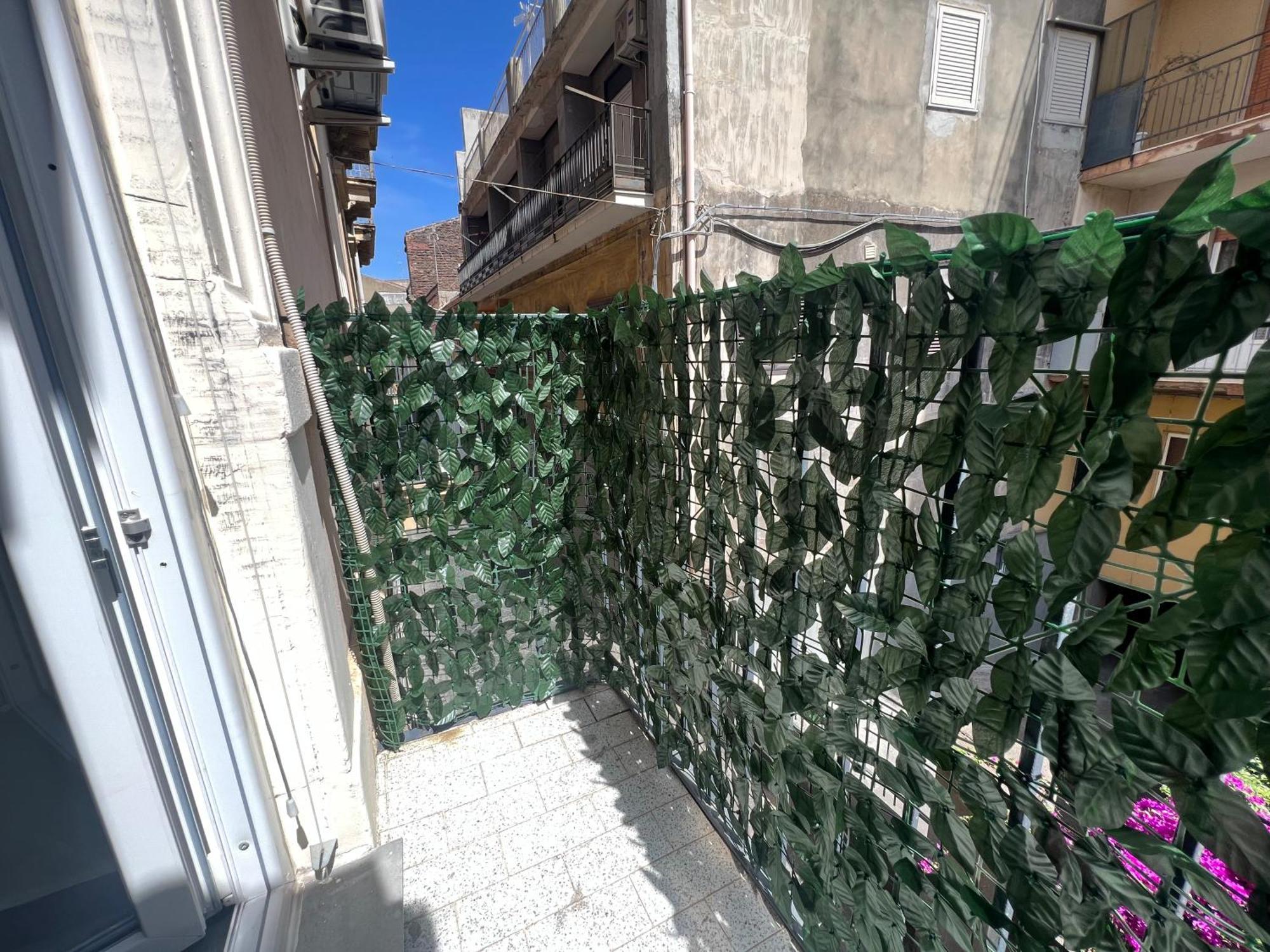 Leoscar Apartment In Catania Center Self Check-In Eksteriør billede